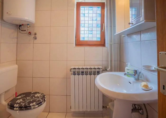 게스트하우스 Ester 3*