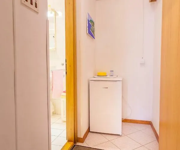 Ester Guest house Cres