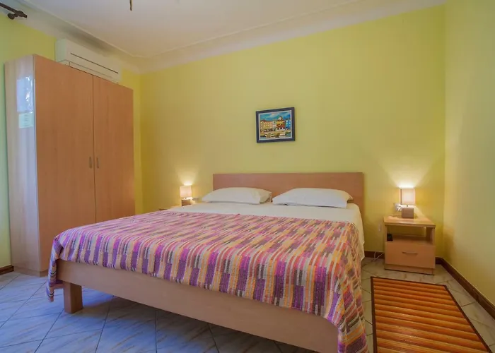 Guest house Ester Cres