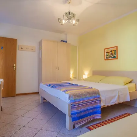 Πανσιόν Ester Cres